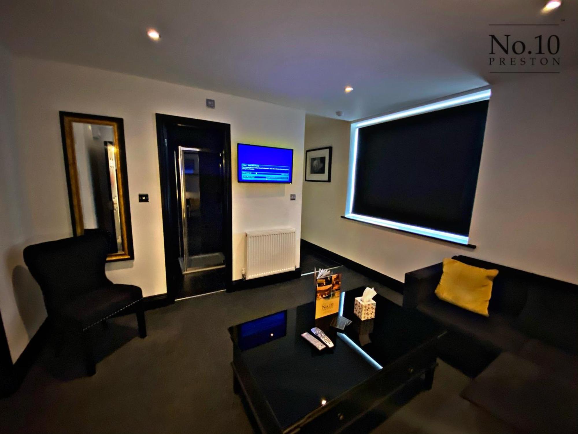 No.10 Preston Hotel Luaran gambar