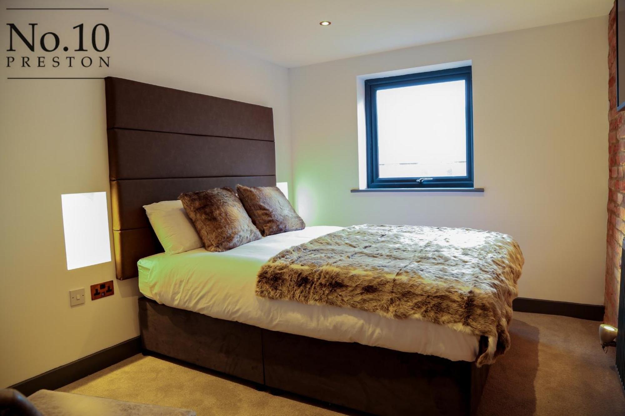 No.10 Preston Hotel Luaran gambar